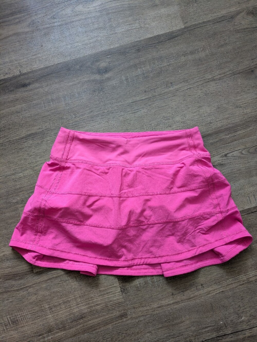 lululemon athletica Hot Pink Pacerival Skirt Sz 2